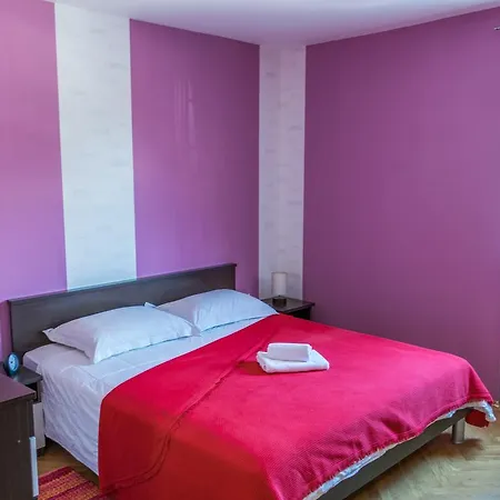 아파트 Apartman Ivana