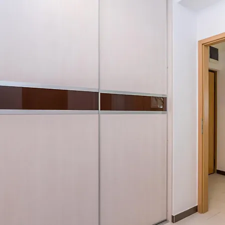 아파트 Apartman Ivana *