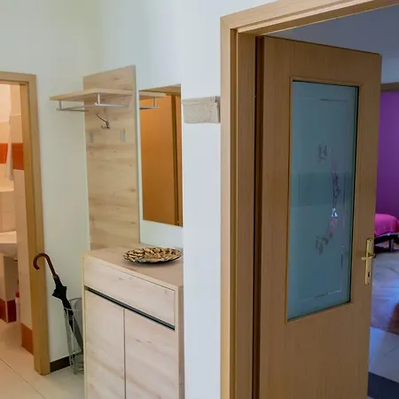 Apartman Ivana Lejlighed